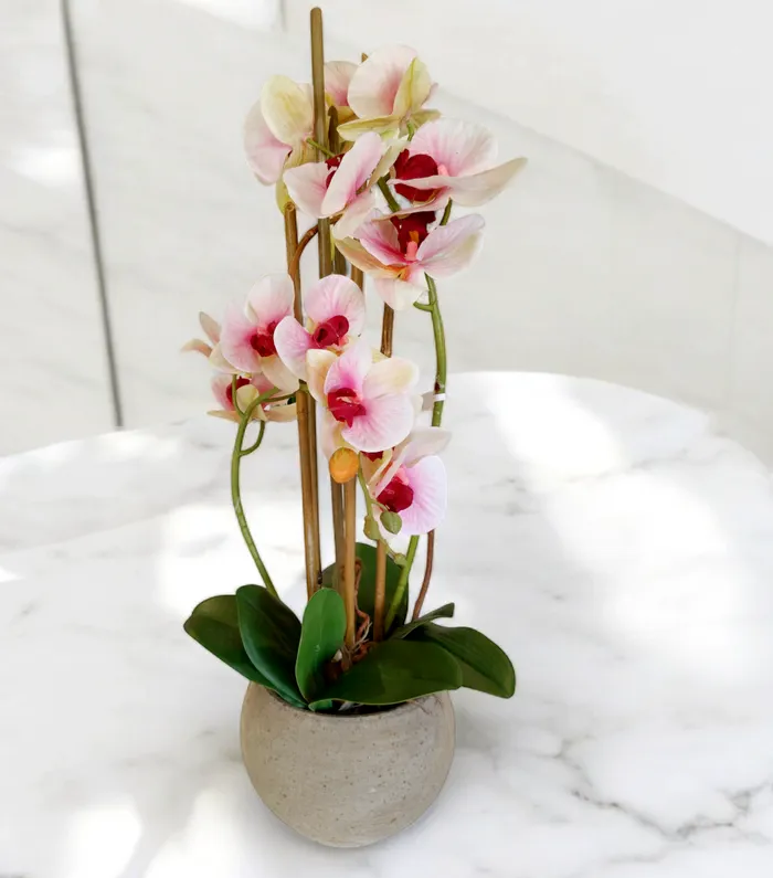 Orchidee artificiali di alta qualità ideali per decorare casa o come regalo elegante e raffinato